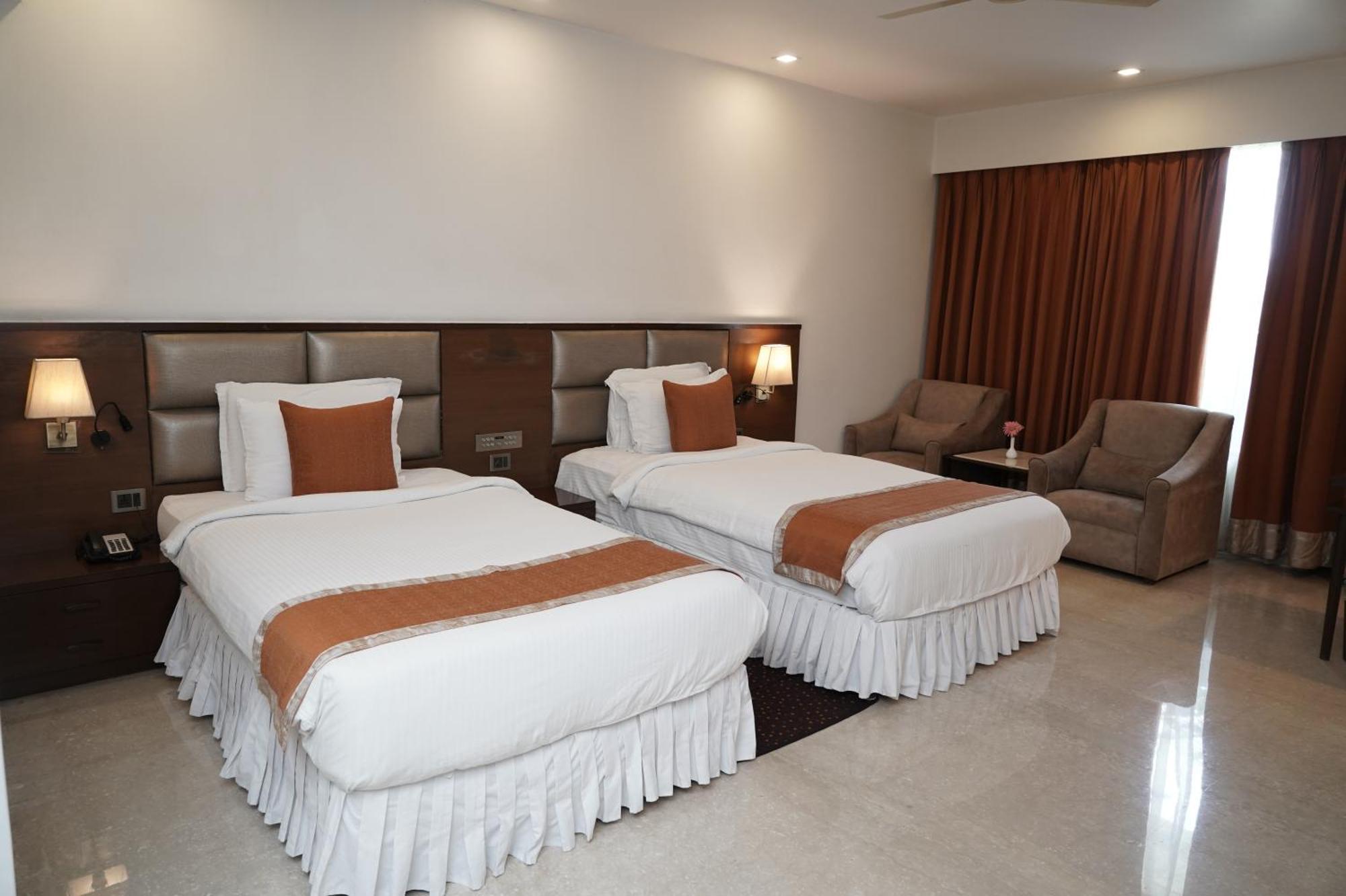 The Alcor Hotel Jamshedpur Exterior foto