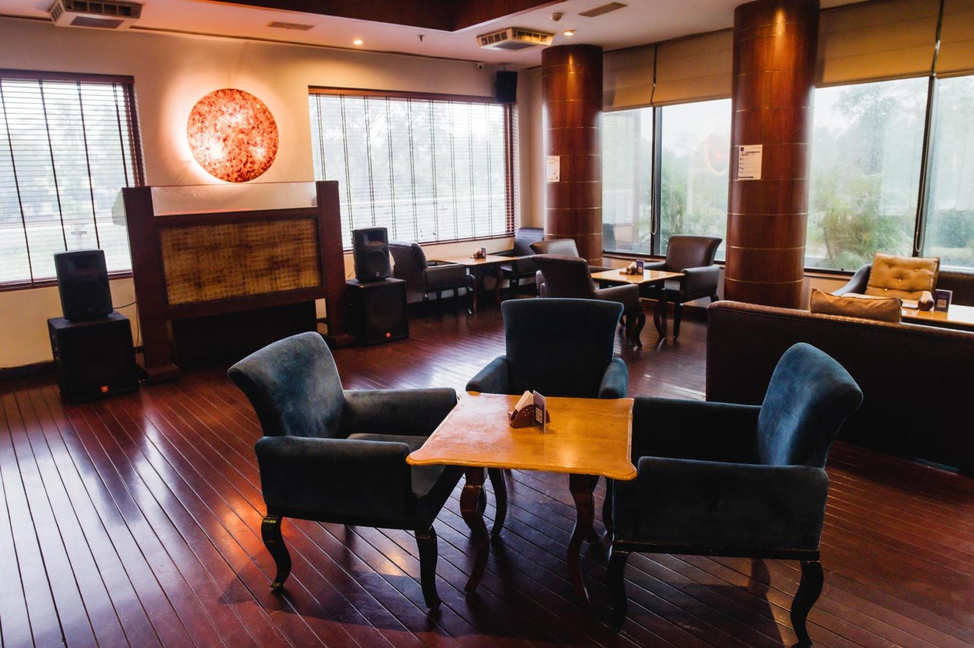 The Alcor Hotel Jamshedpur Exterior foto